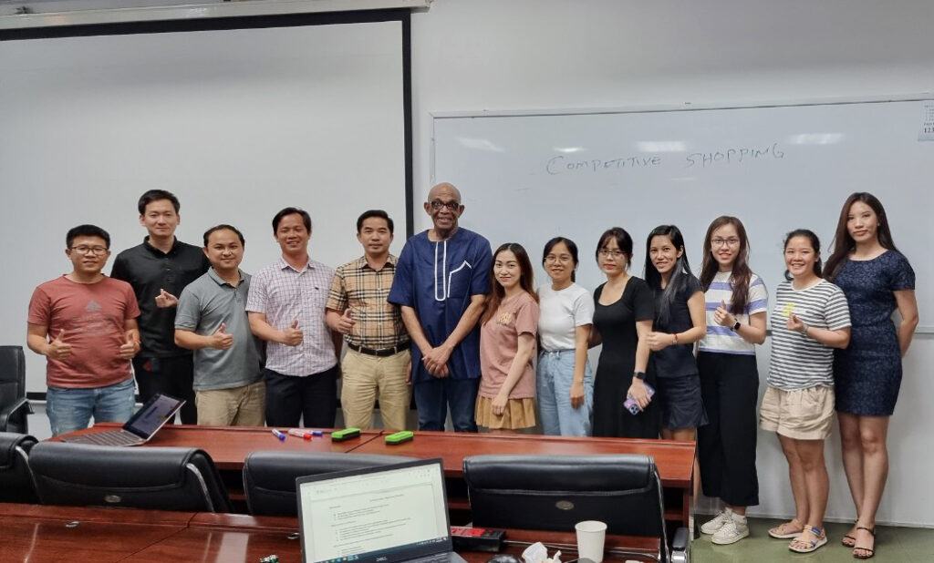 thạc sĩ quản trị kinh doanh