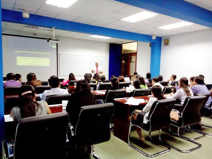 thạc sĩ quản trị kinh doanh
